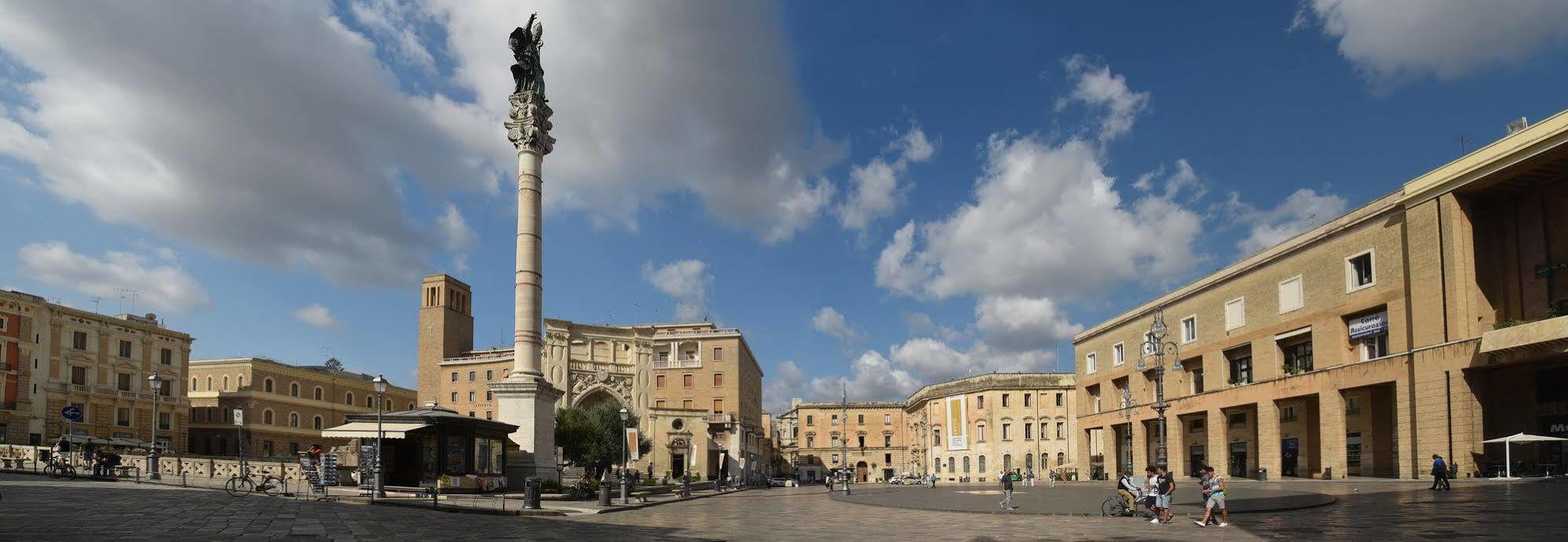 Sant'Oronzo B&B Lecce Exteriör bild
