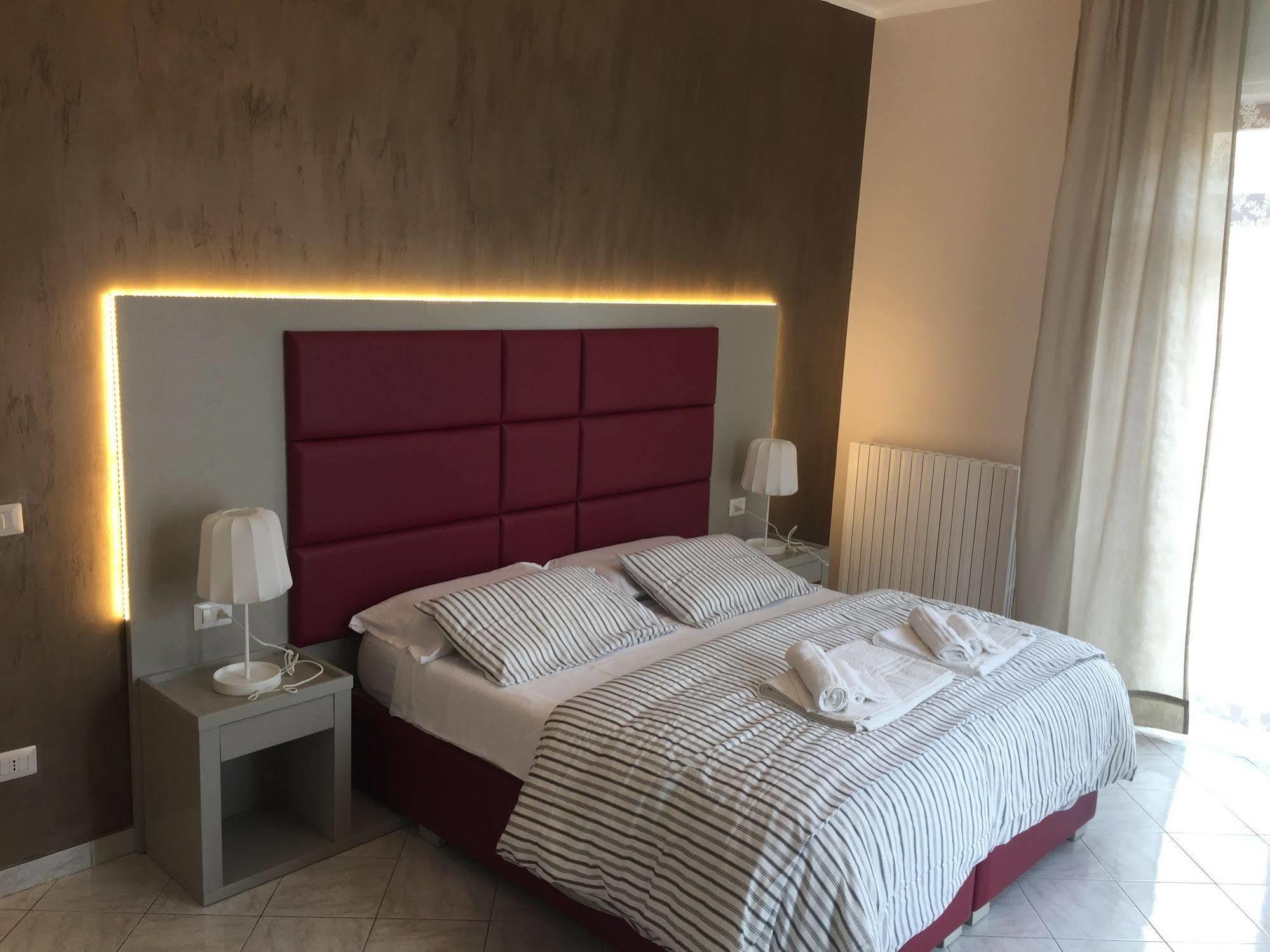 Sant'Oronzo B&B Lecce Exteriör bild